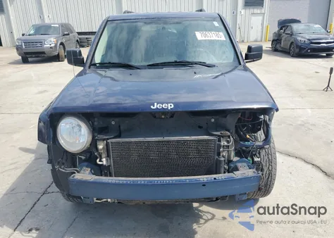 2016 Jeep Patriot Latitude z USA, uszkodzony, nr VIN 1C4NJPFB2GD814383